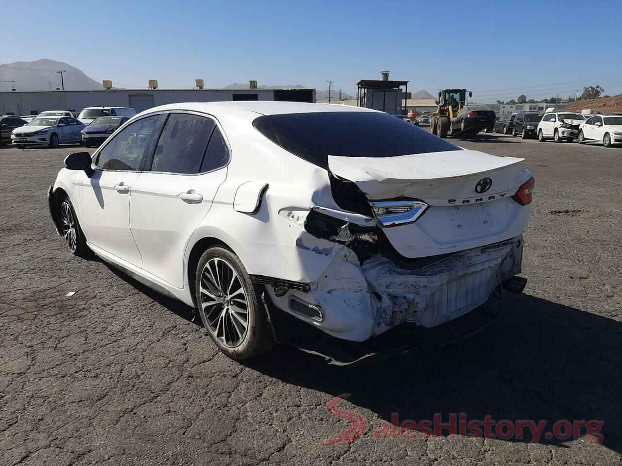 JTNB11HK5J3050308 2018 TOYOTA CAMRY