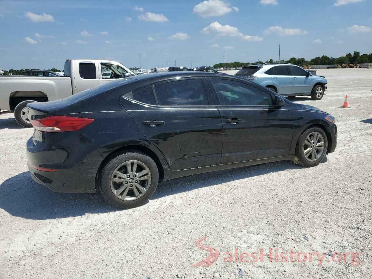 5NPD84LF3JH263105 2018 HYUNDAI ELANTRA