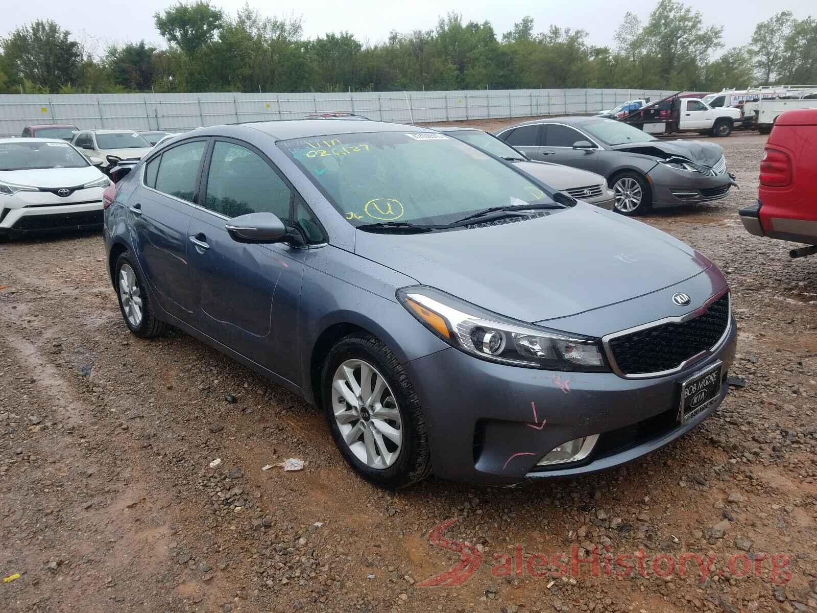 3KPFL4A7XHE026127 2017 KIA FORTE