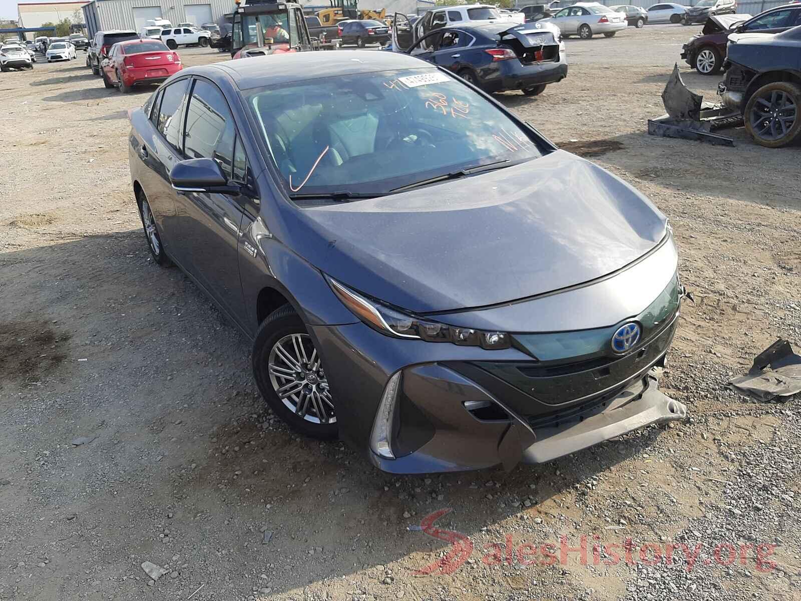 JTDKARFP5J3098165 2018 TOYOTA PRIUS