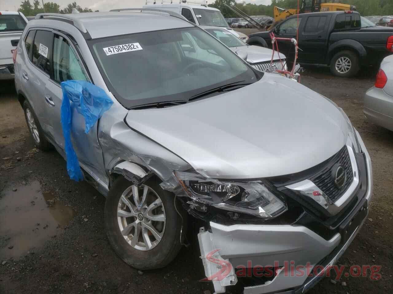 5N1AT2MV0JC809166 2018 NISSAN ROGUE