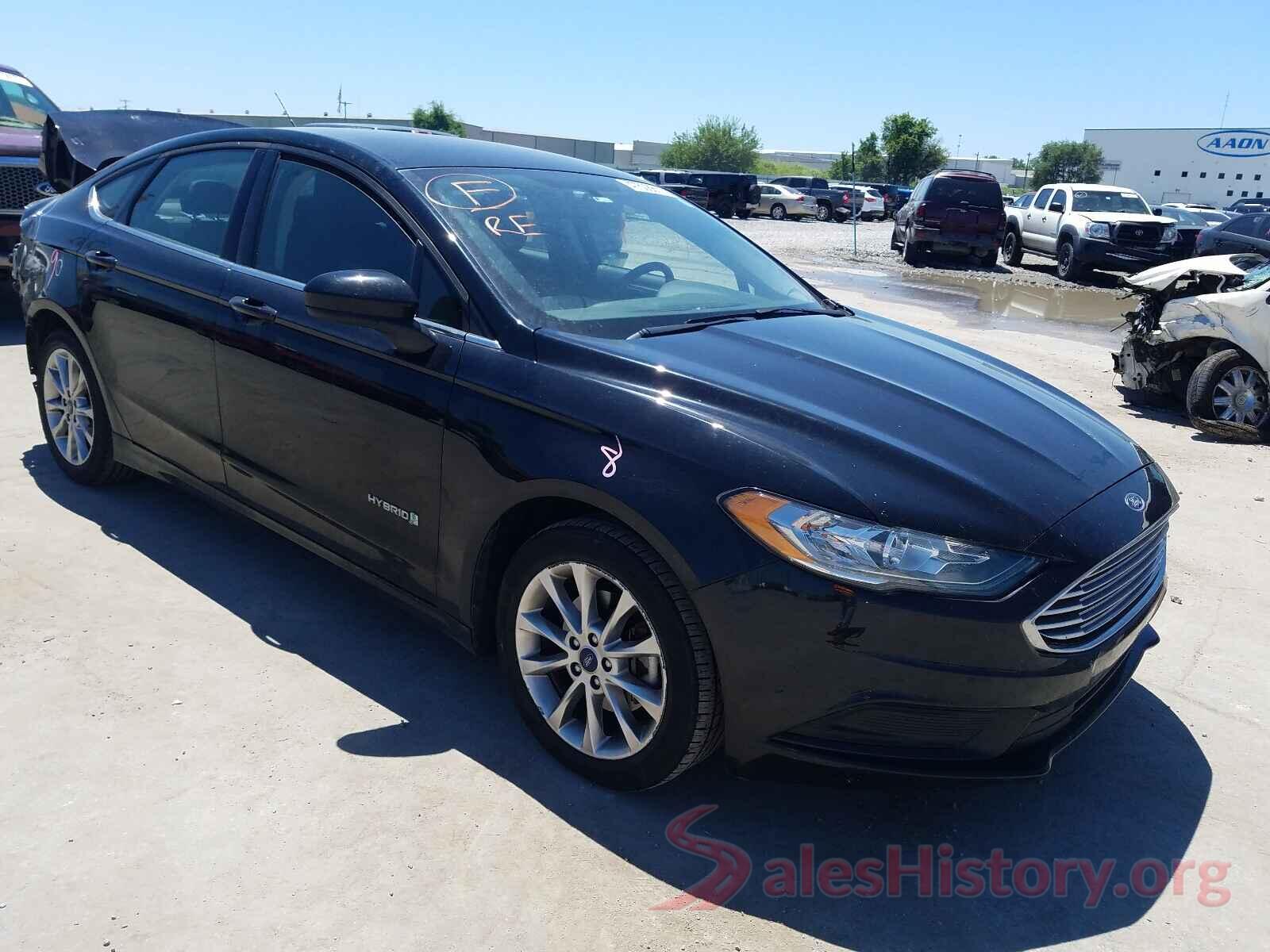 3FA6P0LU6HR305590 2017 FORD FUSION