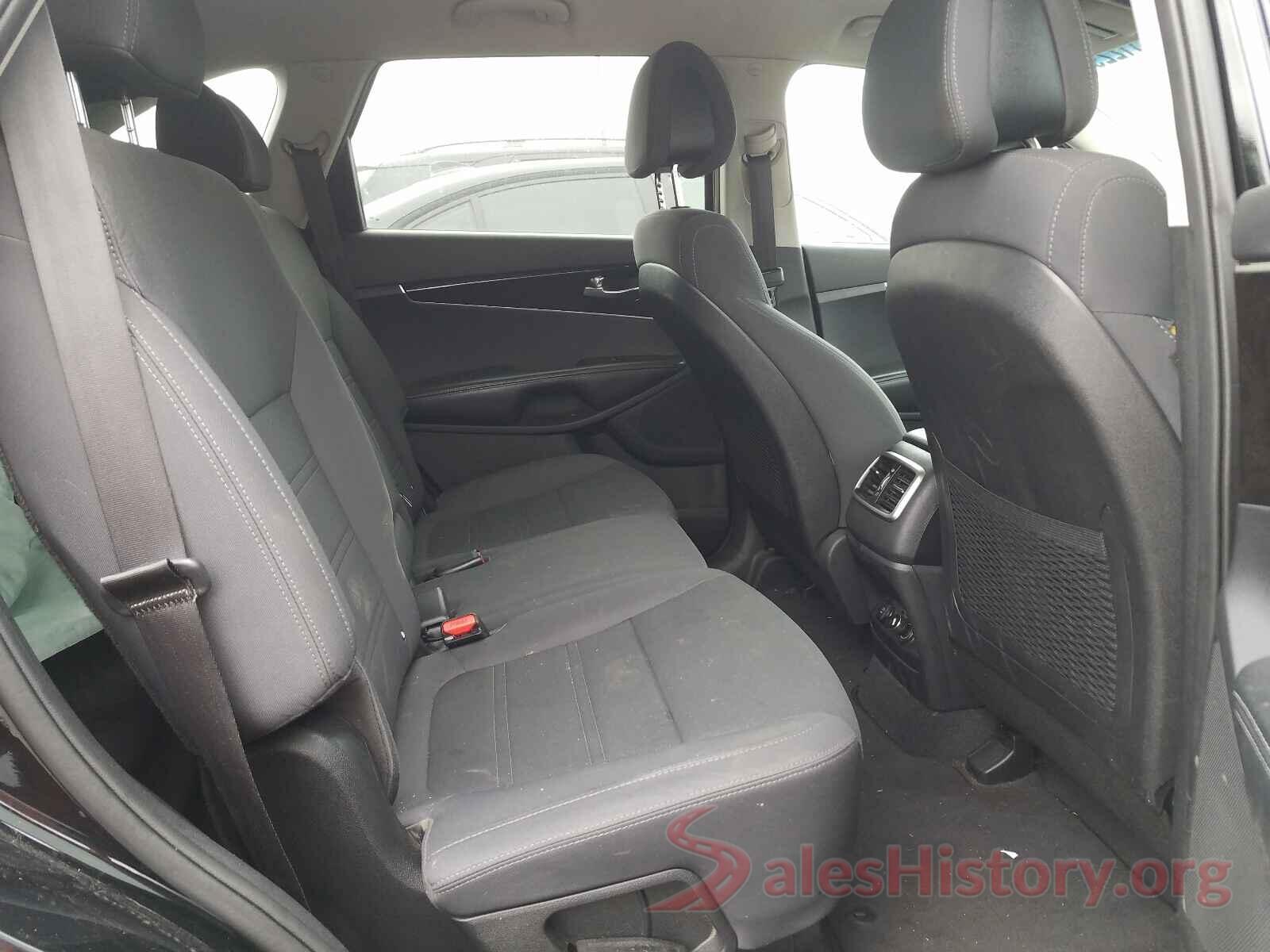 5XYPGDA53HG207550 2017 KIA SORENTO