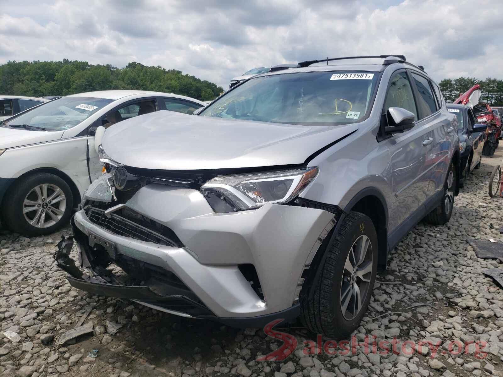 2T3RFREV2GW482992 2016 TOYOTA RAV4