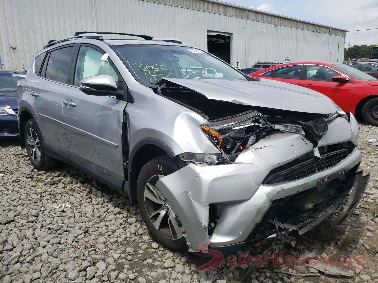 2T3RFREV2GW482992 2016 TOYOTA RAV4