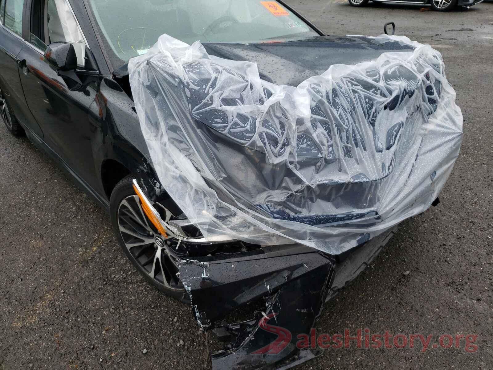 4T1B11HK4JU141225 2018 TOYOTA CAMRY