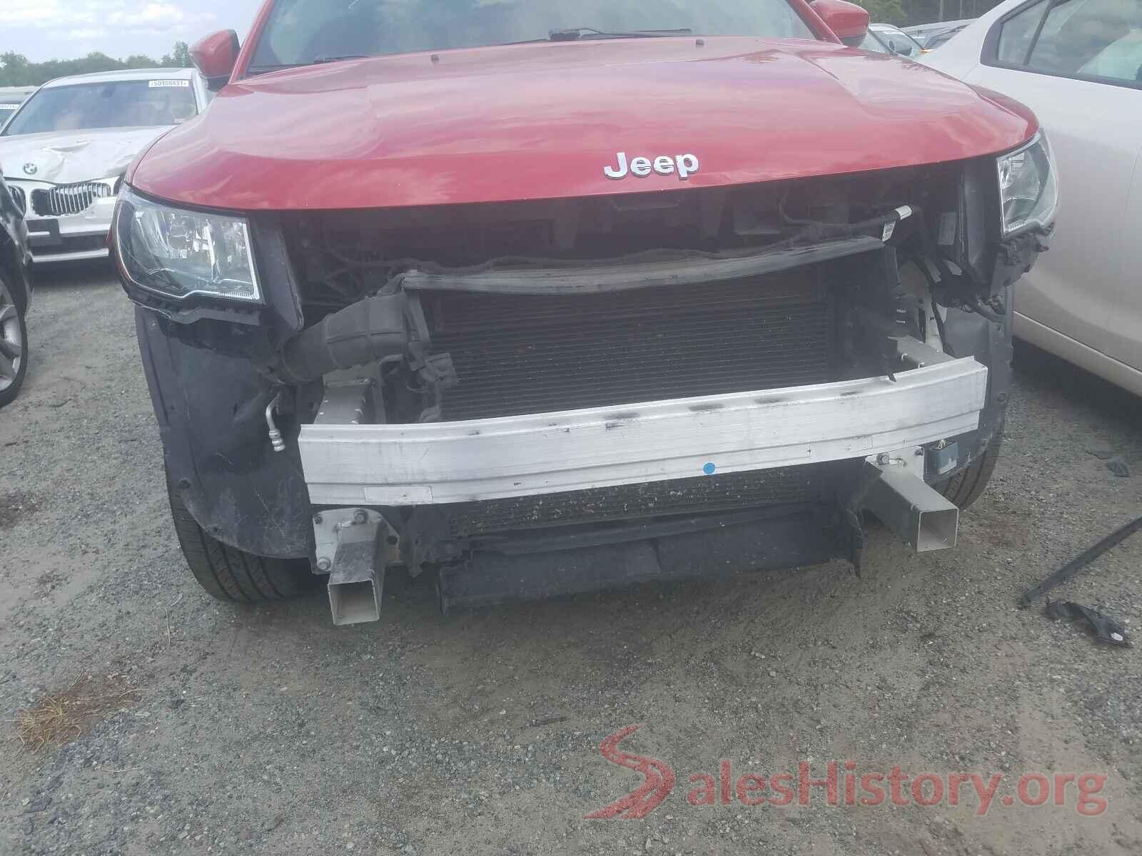 3C4NJDBB8JT136132 2018 JEEP COMPASS