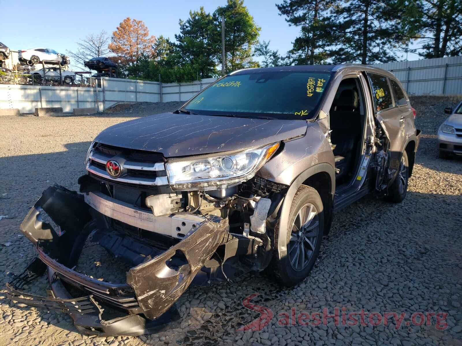 5TDJZRFH2KS625141 2019 TOYOTA HIGHLANDER