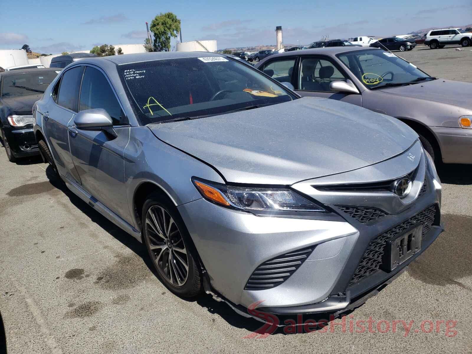 JTNB11HK9J3046620 2018 TOYOTA CAMRY