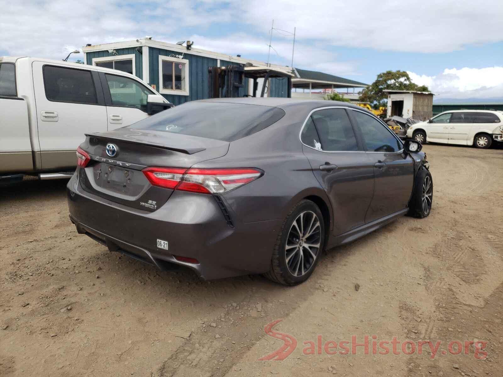 4T1B21HK7JU506462 2018 TOYOTA CAMRY