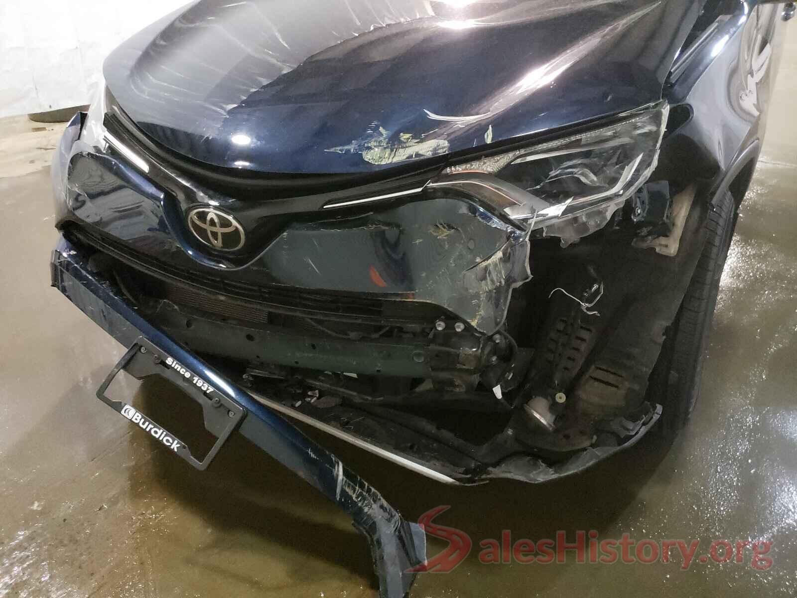 JTMRFREV8JJ236115 2018 TOYOTA RAV4