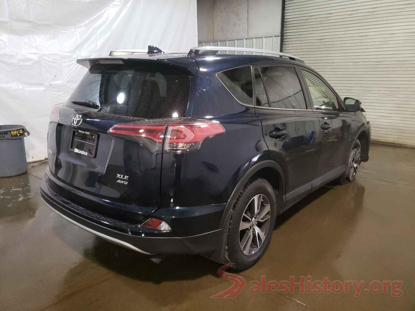 JTMRFREV8JJ236115 2018 TOYOTA RAV4