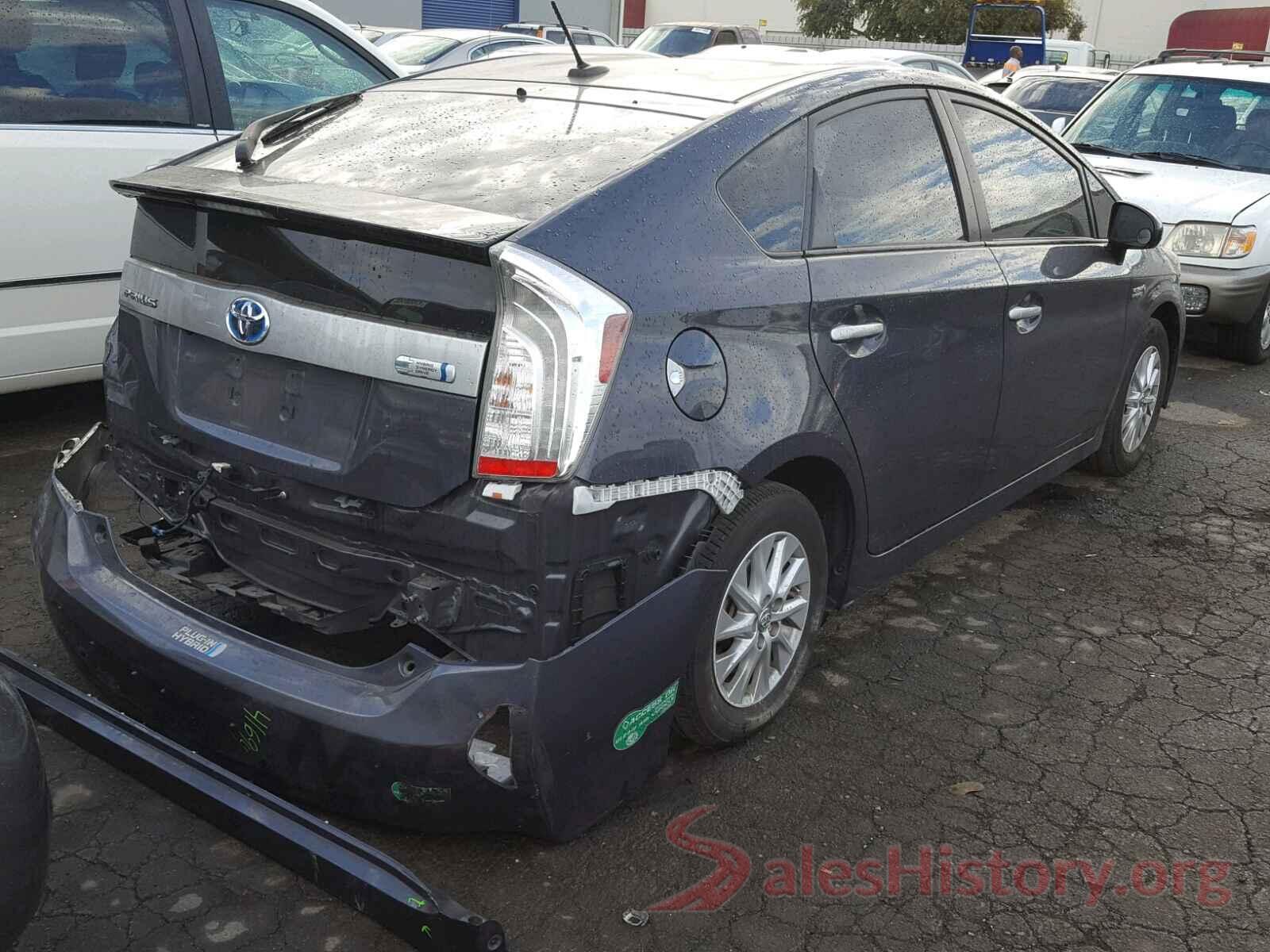 JTDKN3DP2E3063884 2014 TOYOTA PRIUS