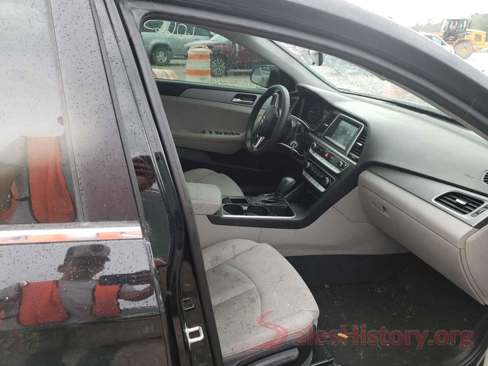 5NPE24AF2KH804770 2019 HYUNDAI SONATA