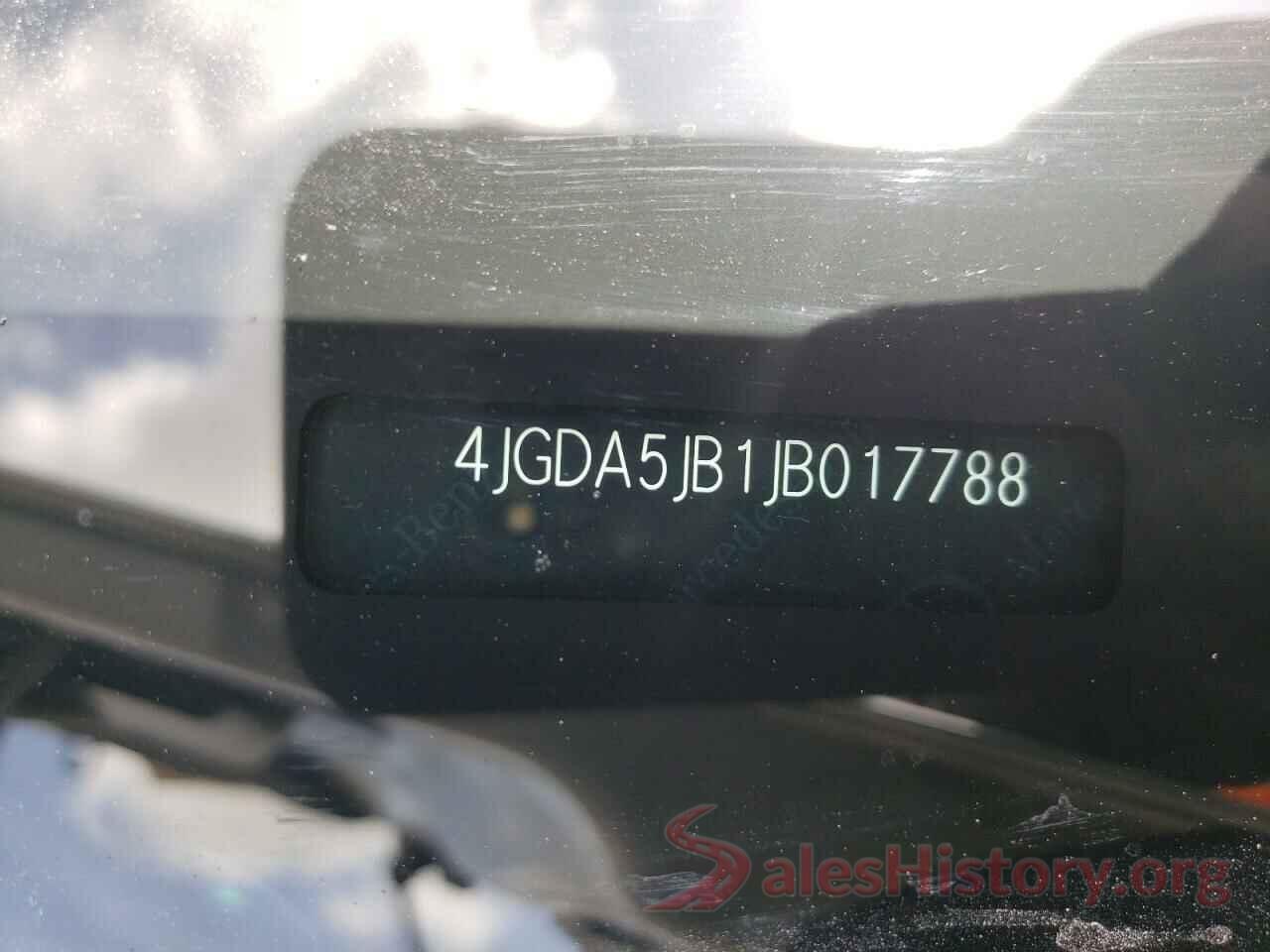 4JGDA5JB1JB017788 2018 MERCEDES-BENZ GLE-CLASS