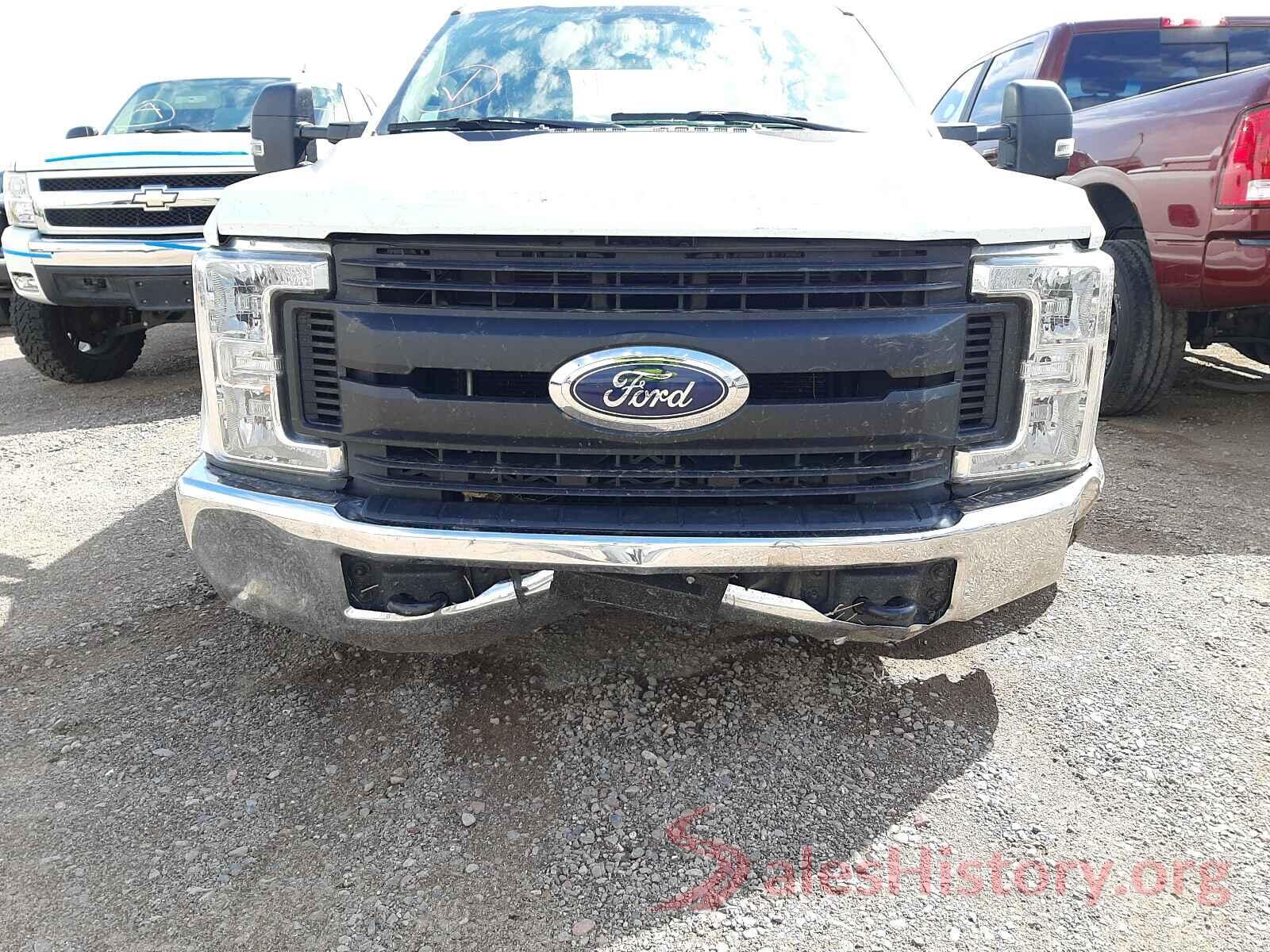 1FT7X2A63HEE83605 2017 FORD F250