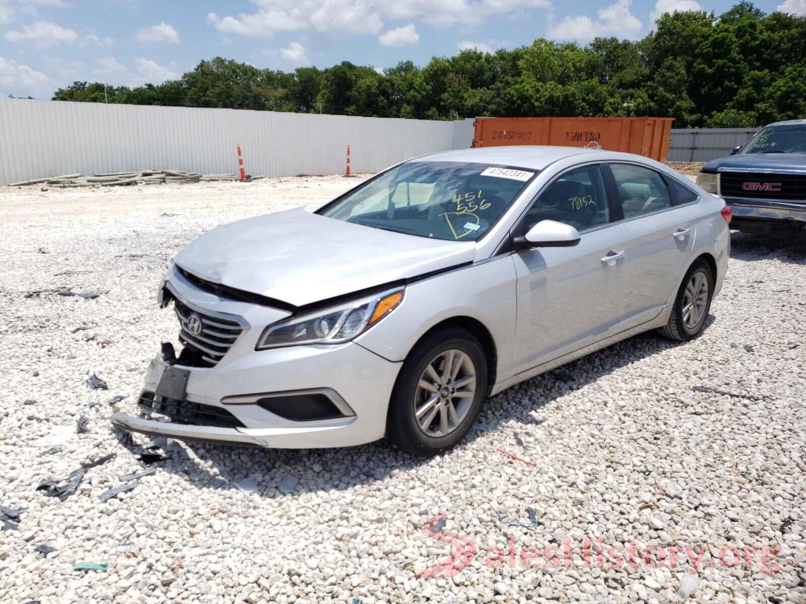 5NPE24AF8HH451556 2017 HYUNDAI SONATA