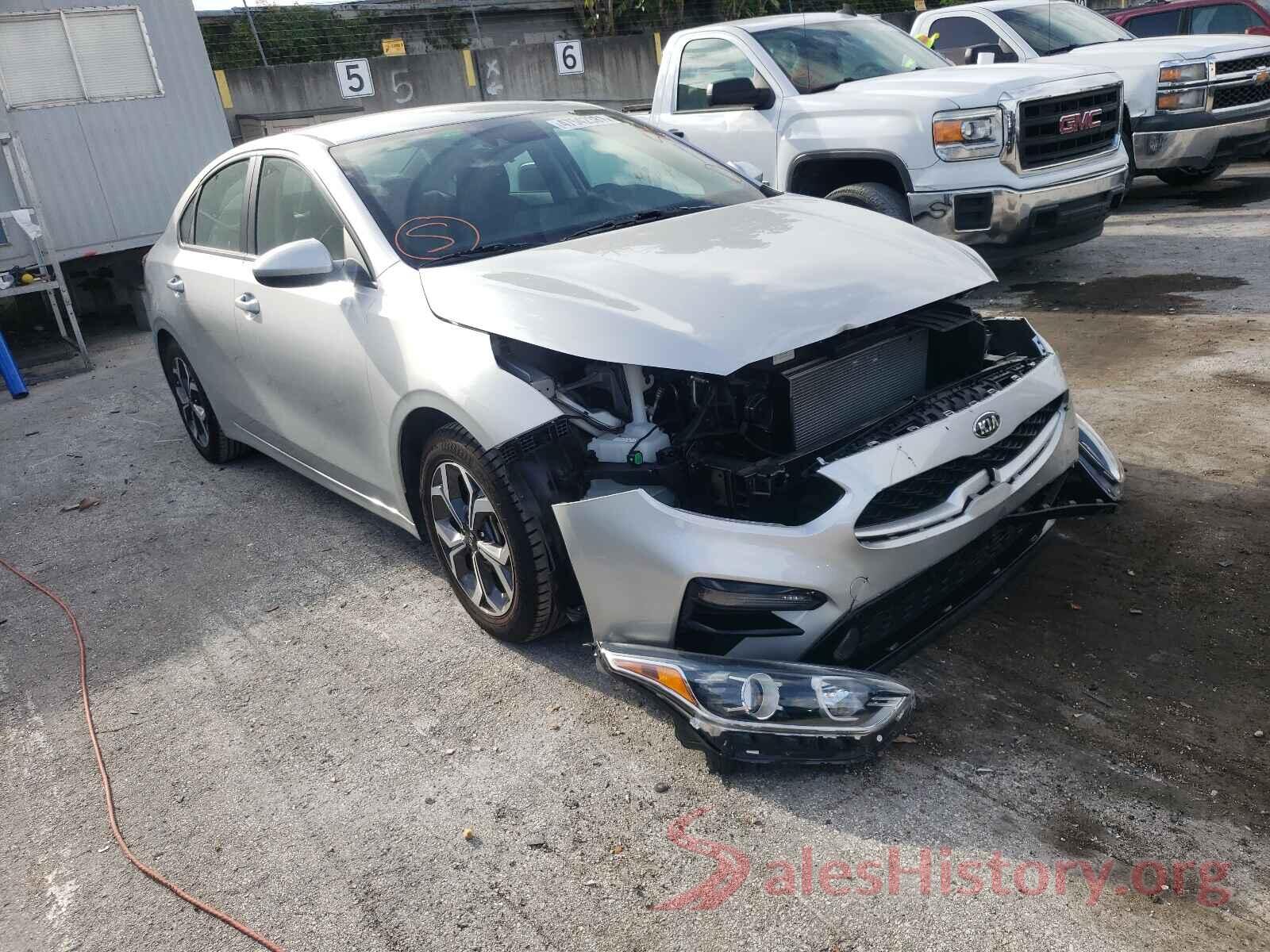 3KPF24AD3KE130457 2019 KIA FORTE