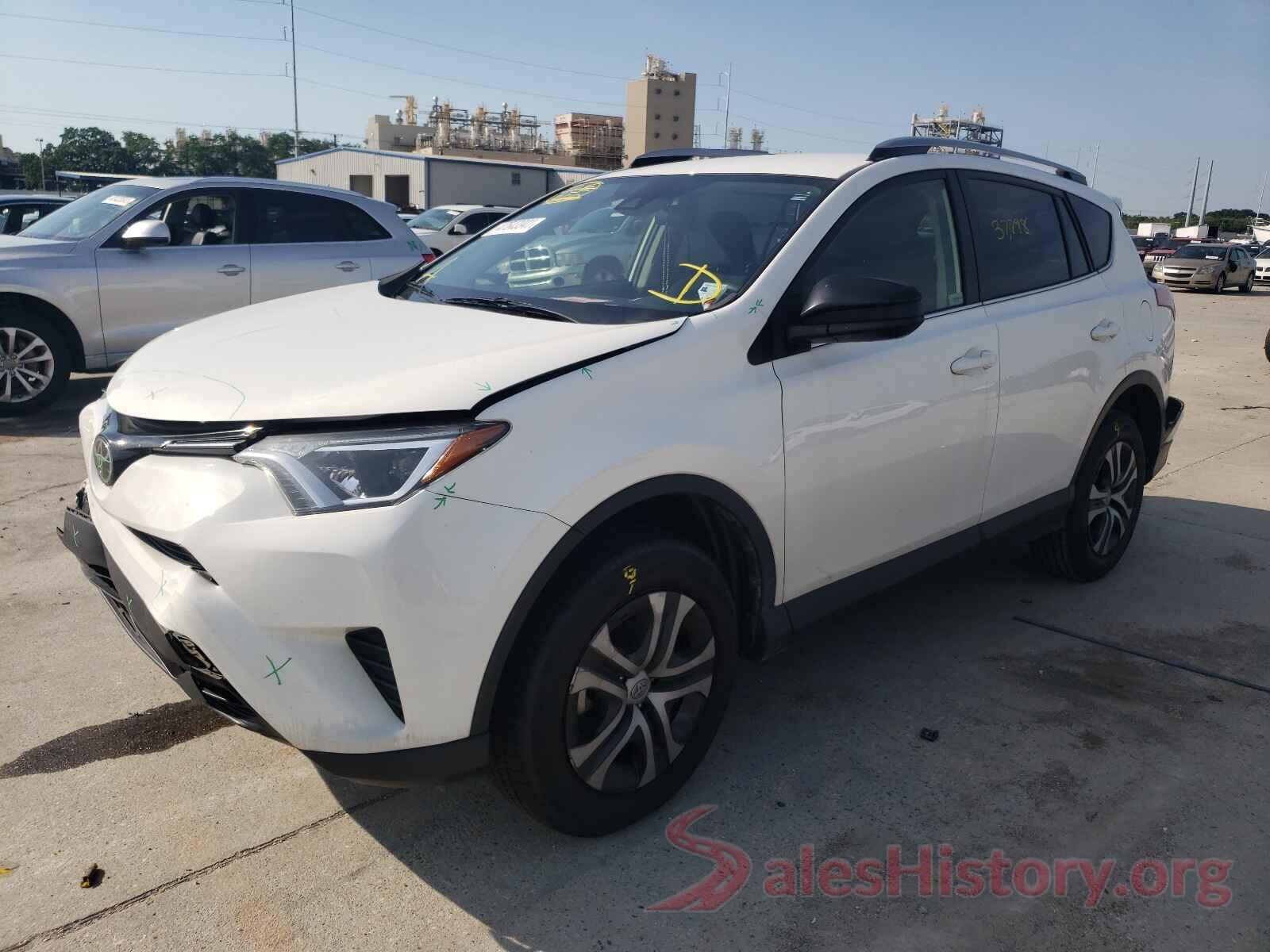 JTMZFREV0HJ702467 2017 TOYOTA RAV4