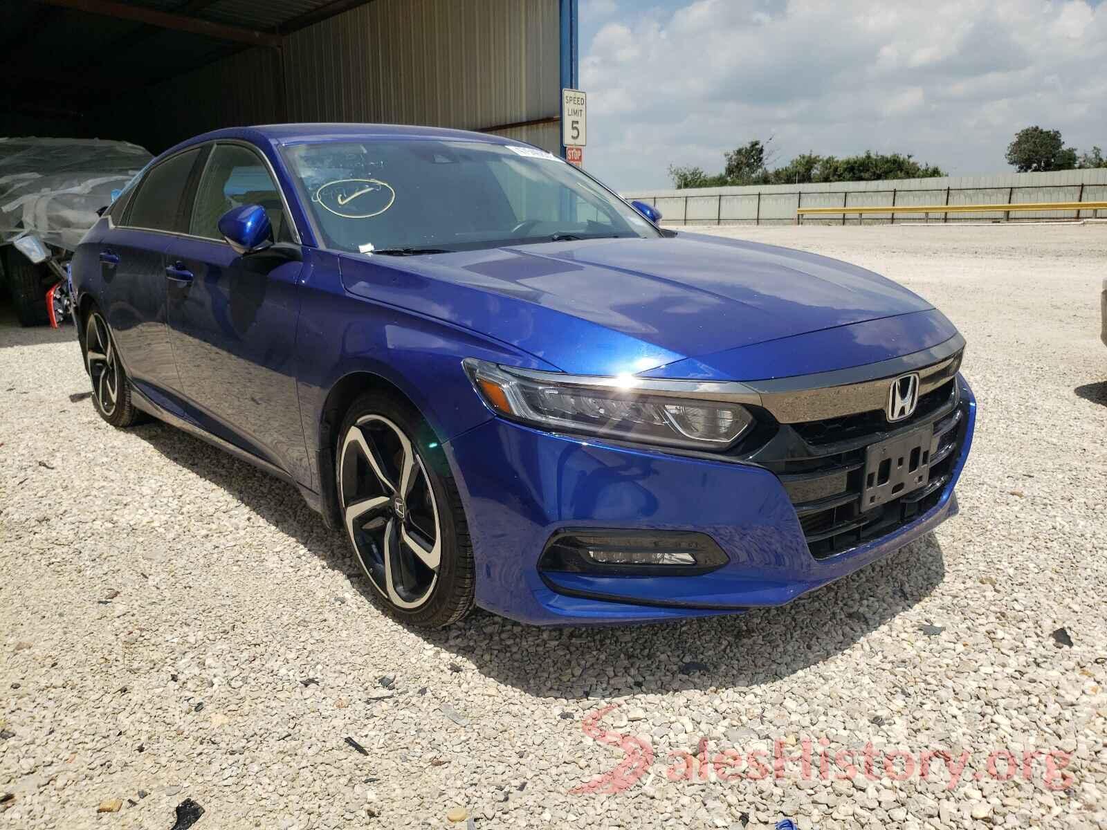 1HGCV1F38JA099735 2018 HONDA ACCORD