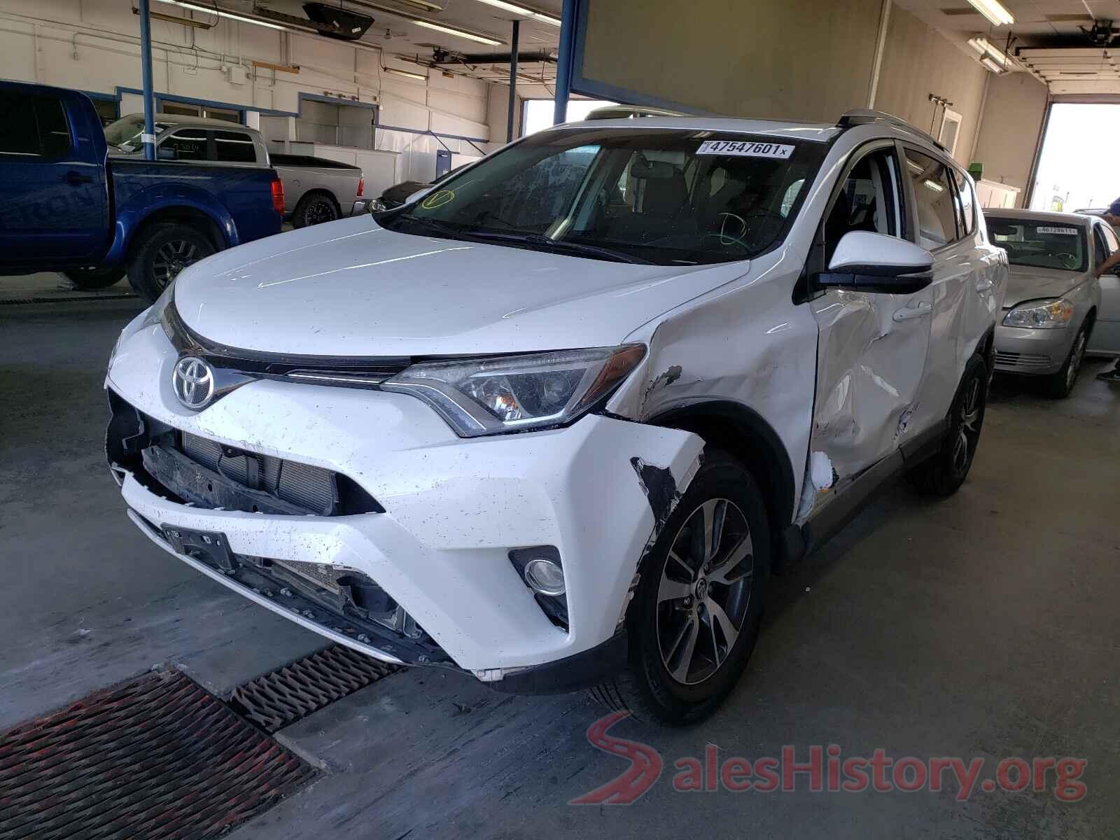 2T3RFREV3GW420453 2016 TOYOTA RAV4