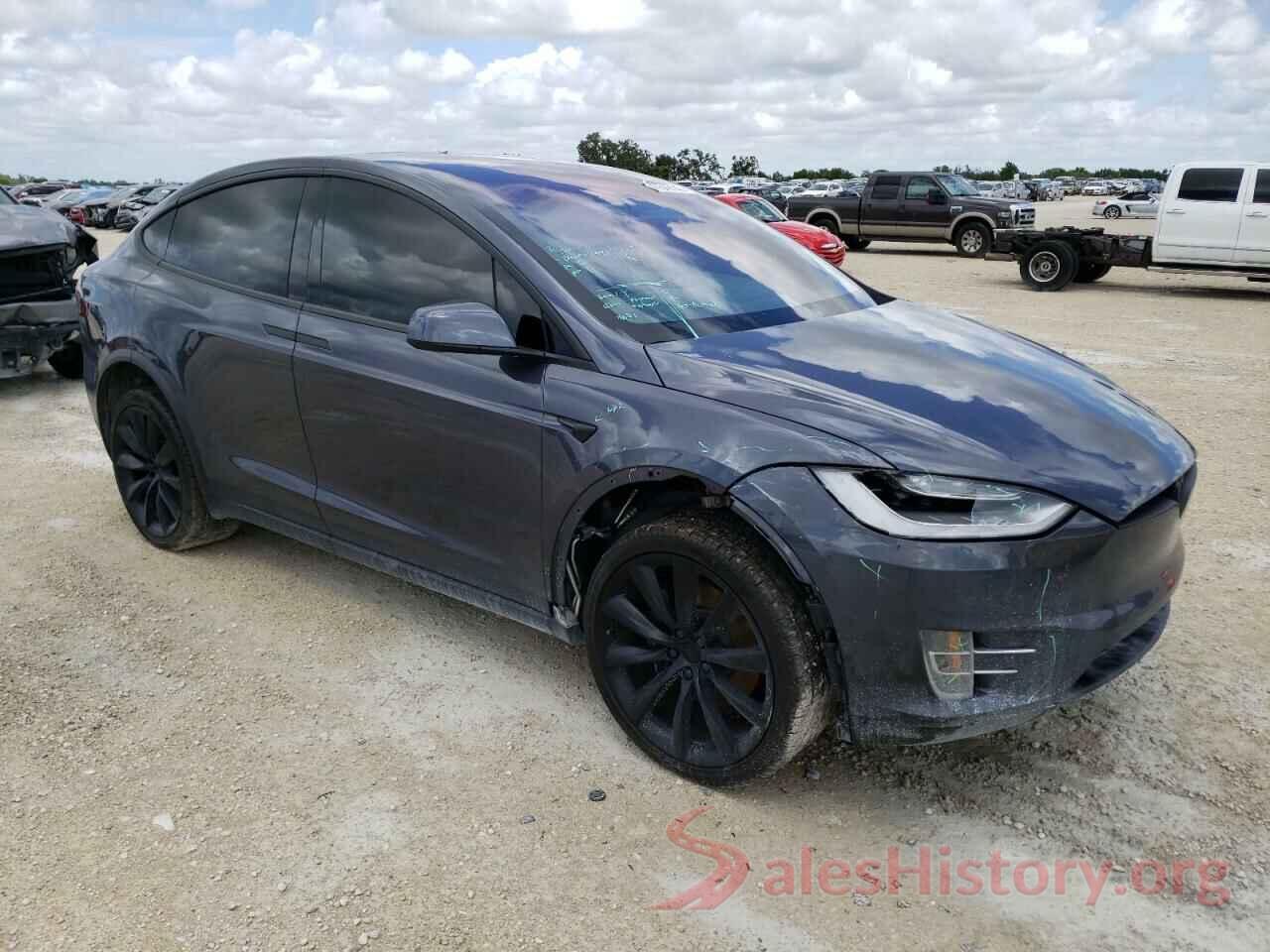 5YJXCBE21KF192173 2019 TESLA MODEL X