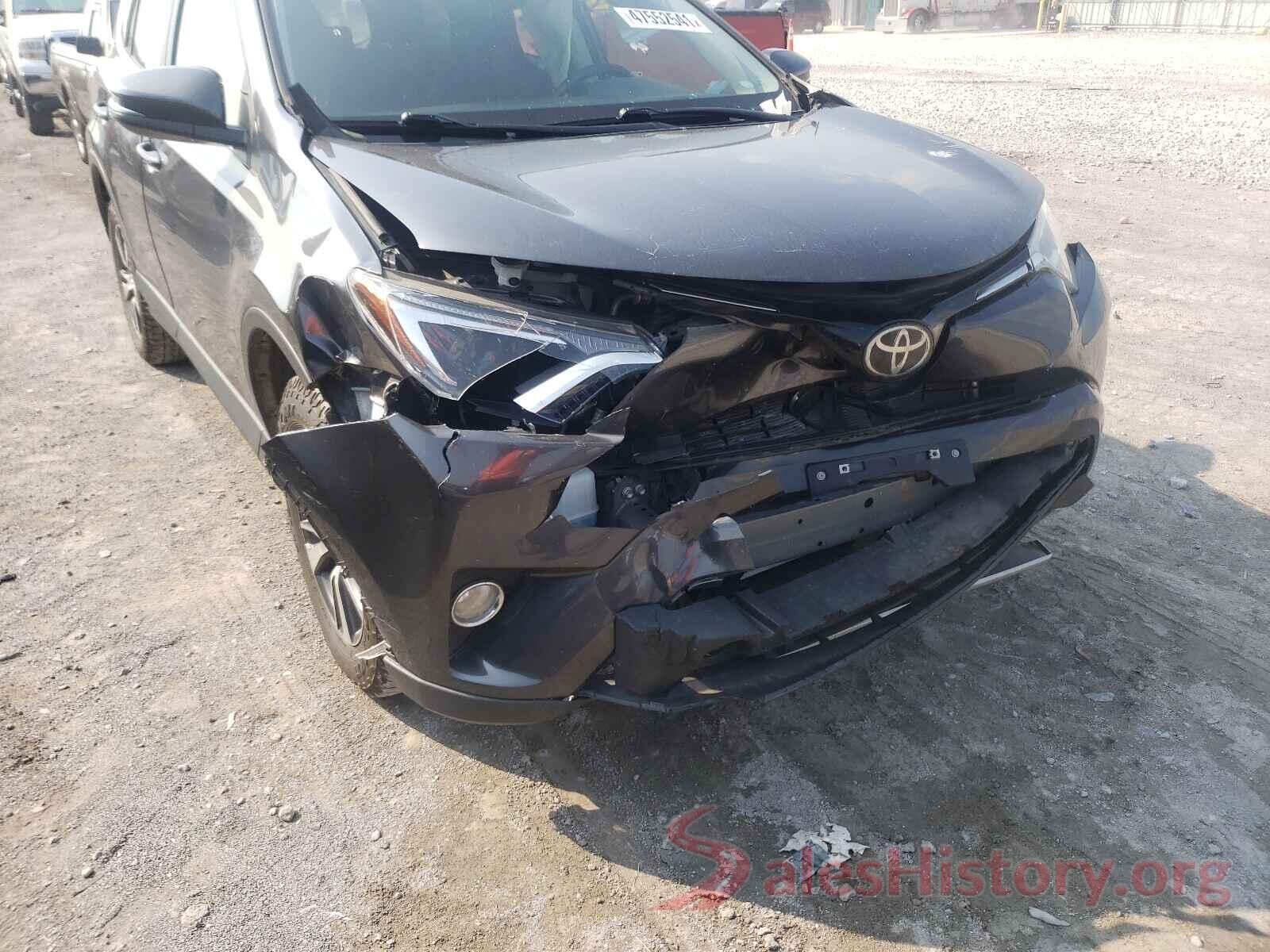 JTMRFREVXJJ718858 2018 TOYOTA RAV4