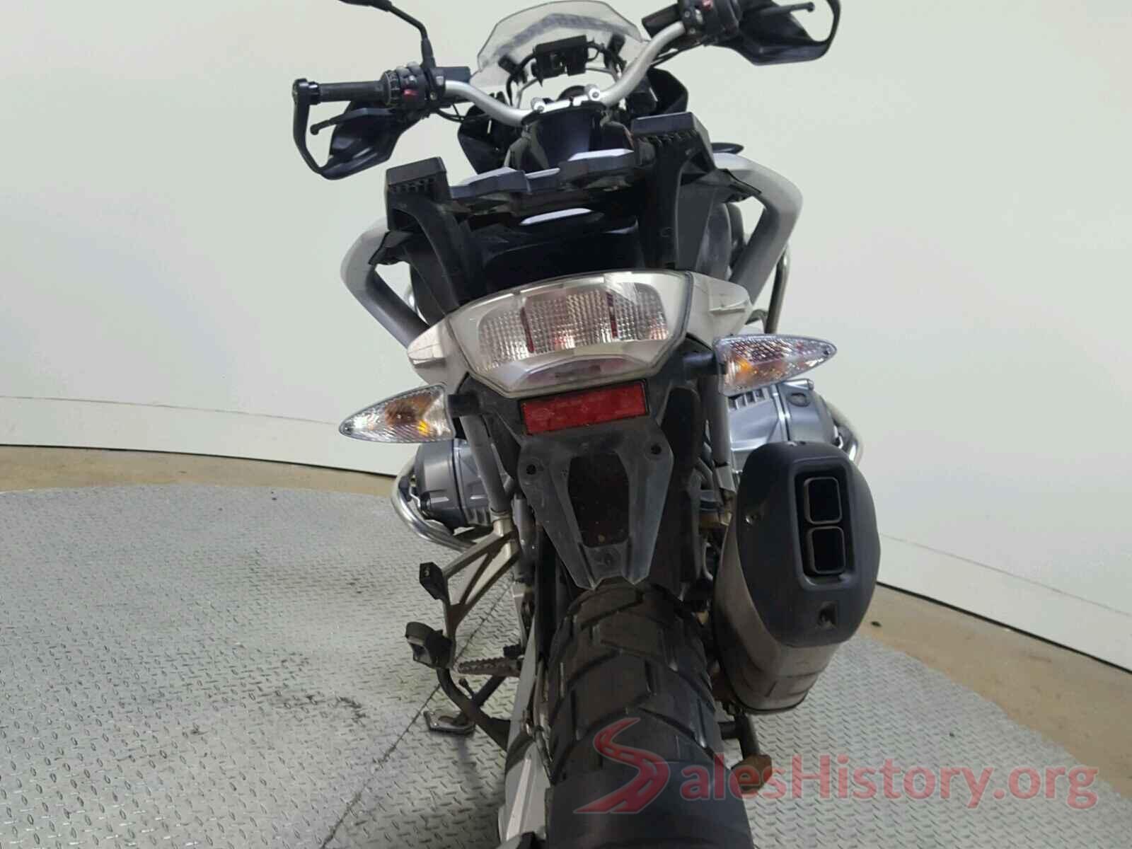 WB10A1100EZ185586 2014 BMW MOTORCYCLE