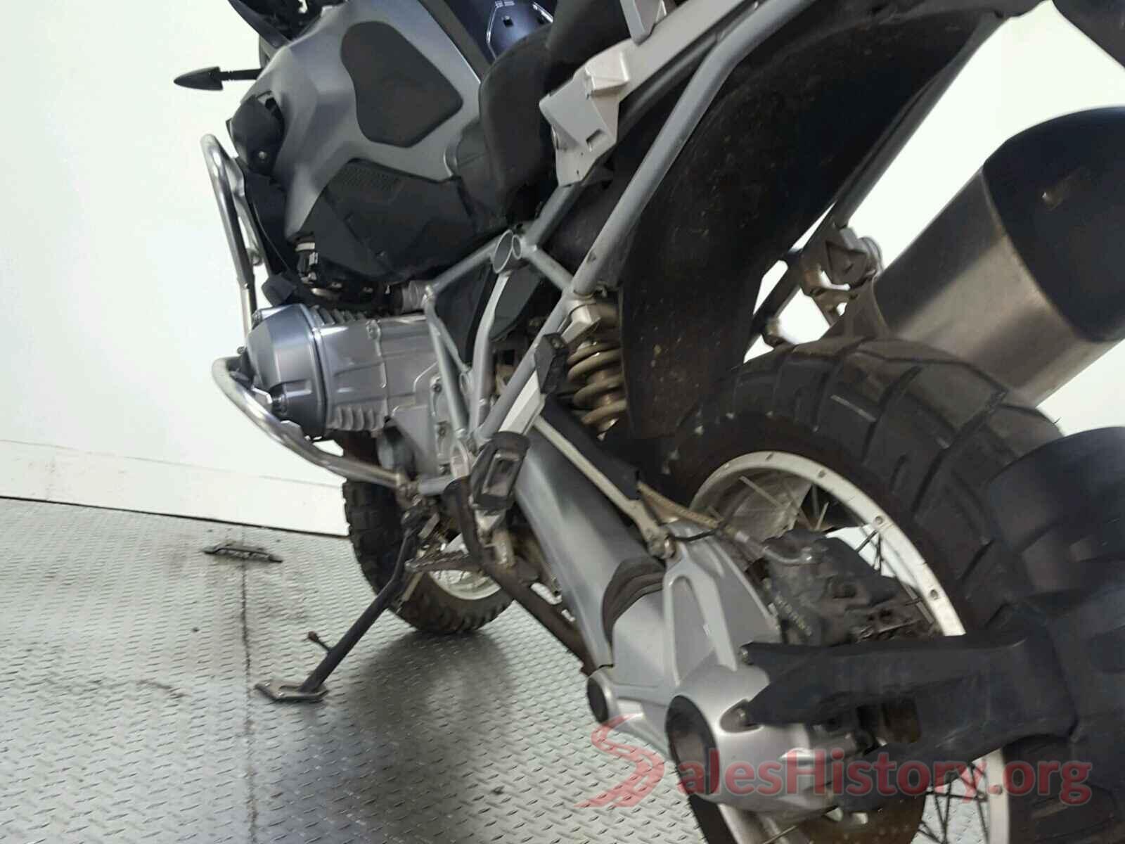 WB10A1100EZ185586 2014 BMW MOTORCYCLE