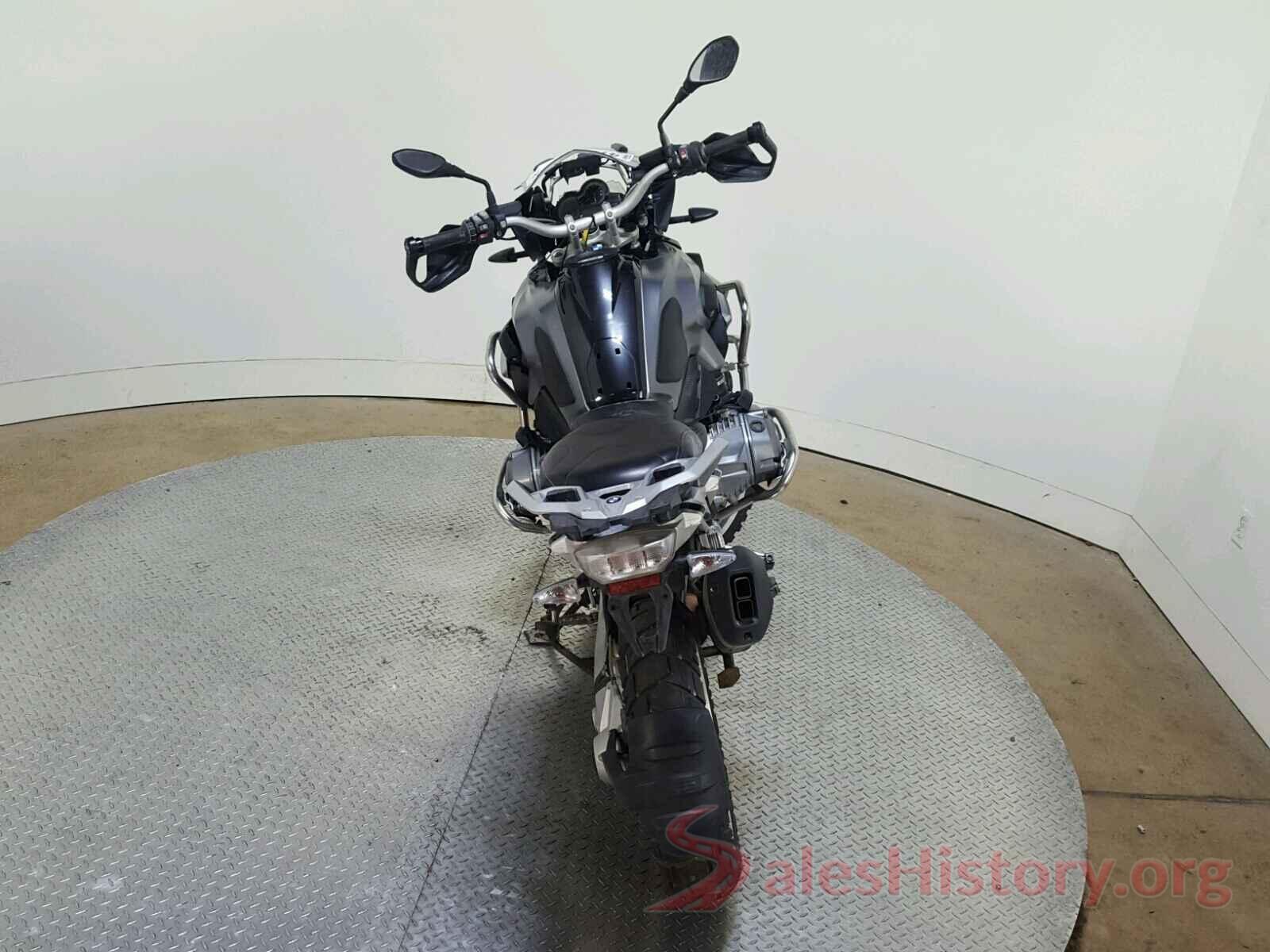 WB10A1100EZ185586 2014 BMW MOTORCYCLE