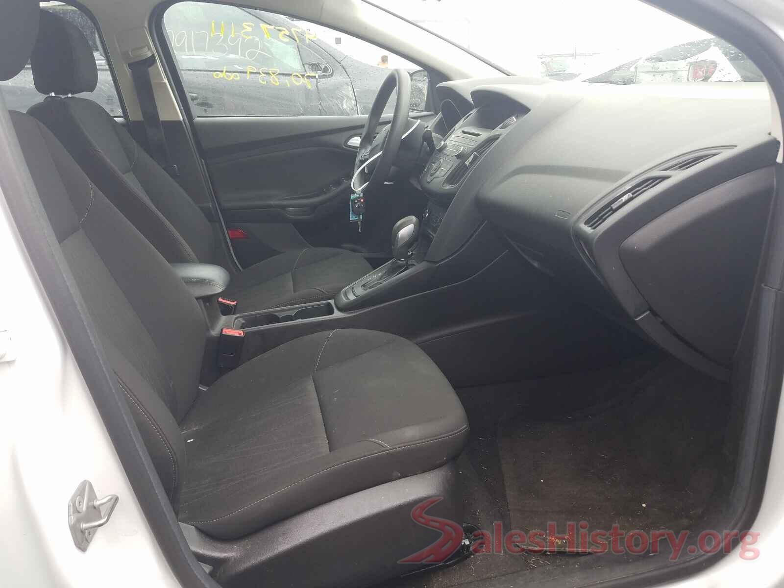 1FADP3F26HL271832 2017 FORD FOCUS