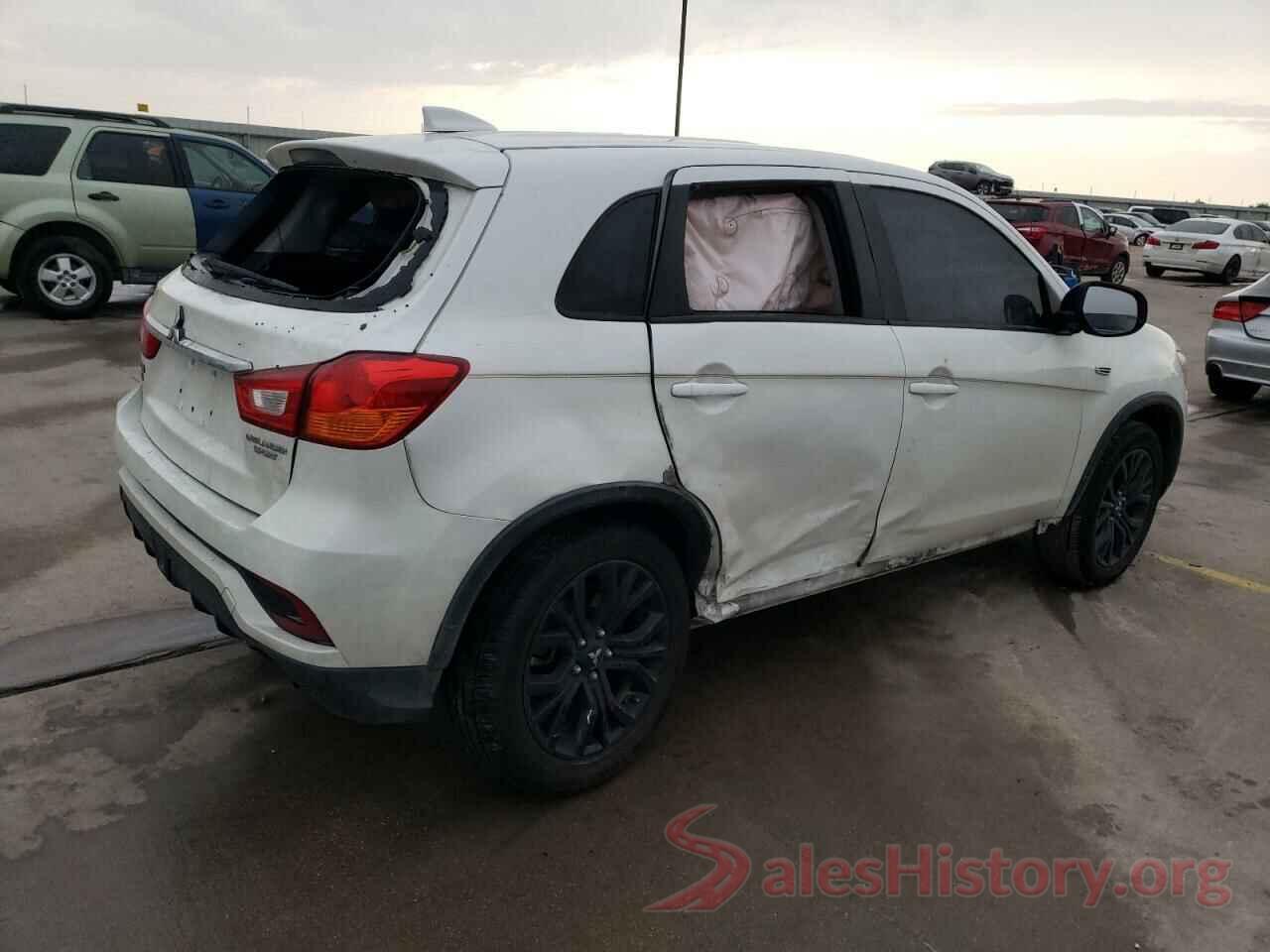 JA4AP3AU0JZ031761 2018 MITSUBISHI OUTLANDER