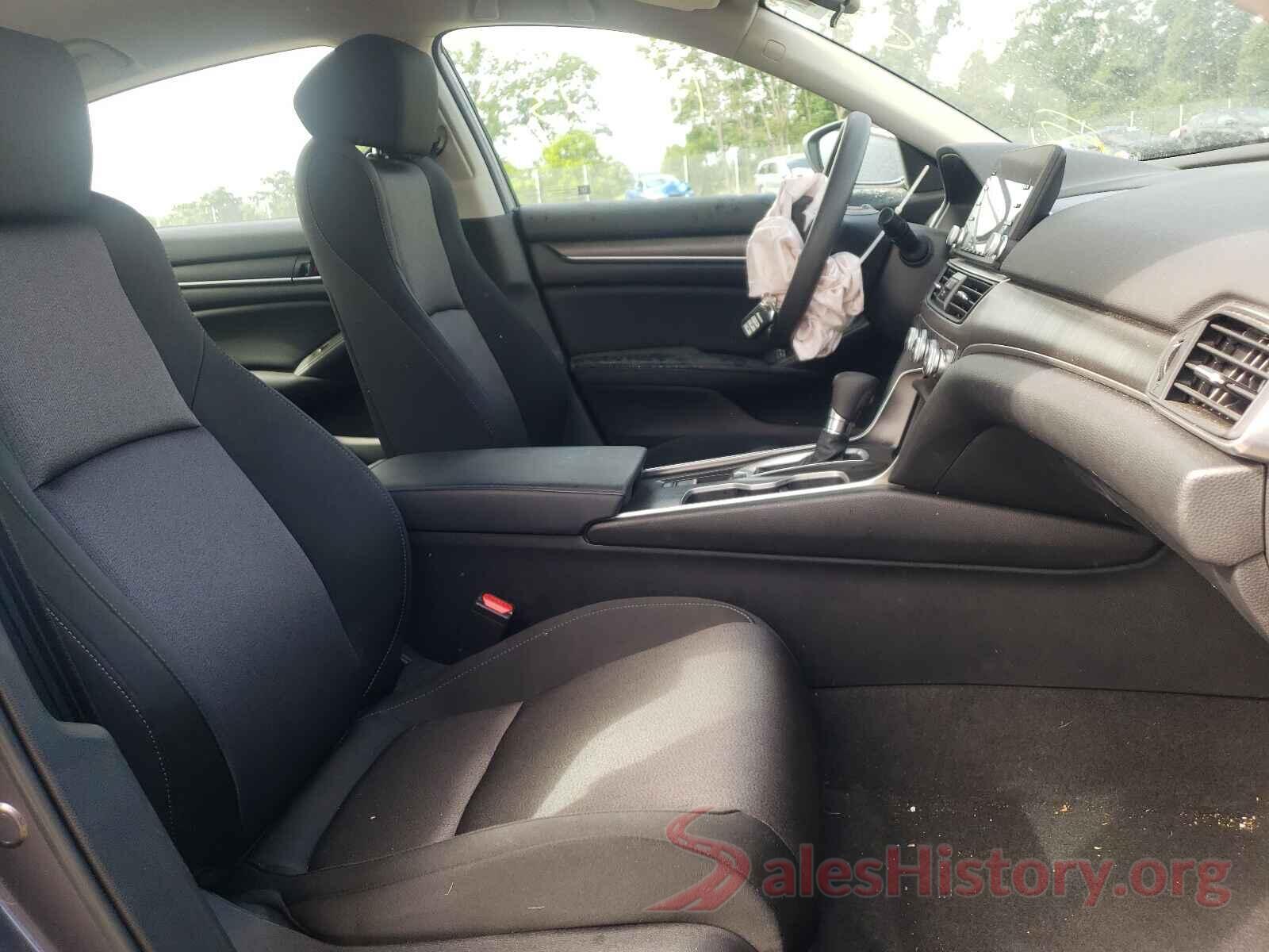 1HGCV1F13JA007915 2018 HONDA ACCORD