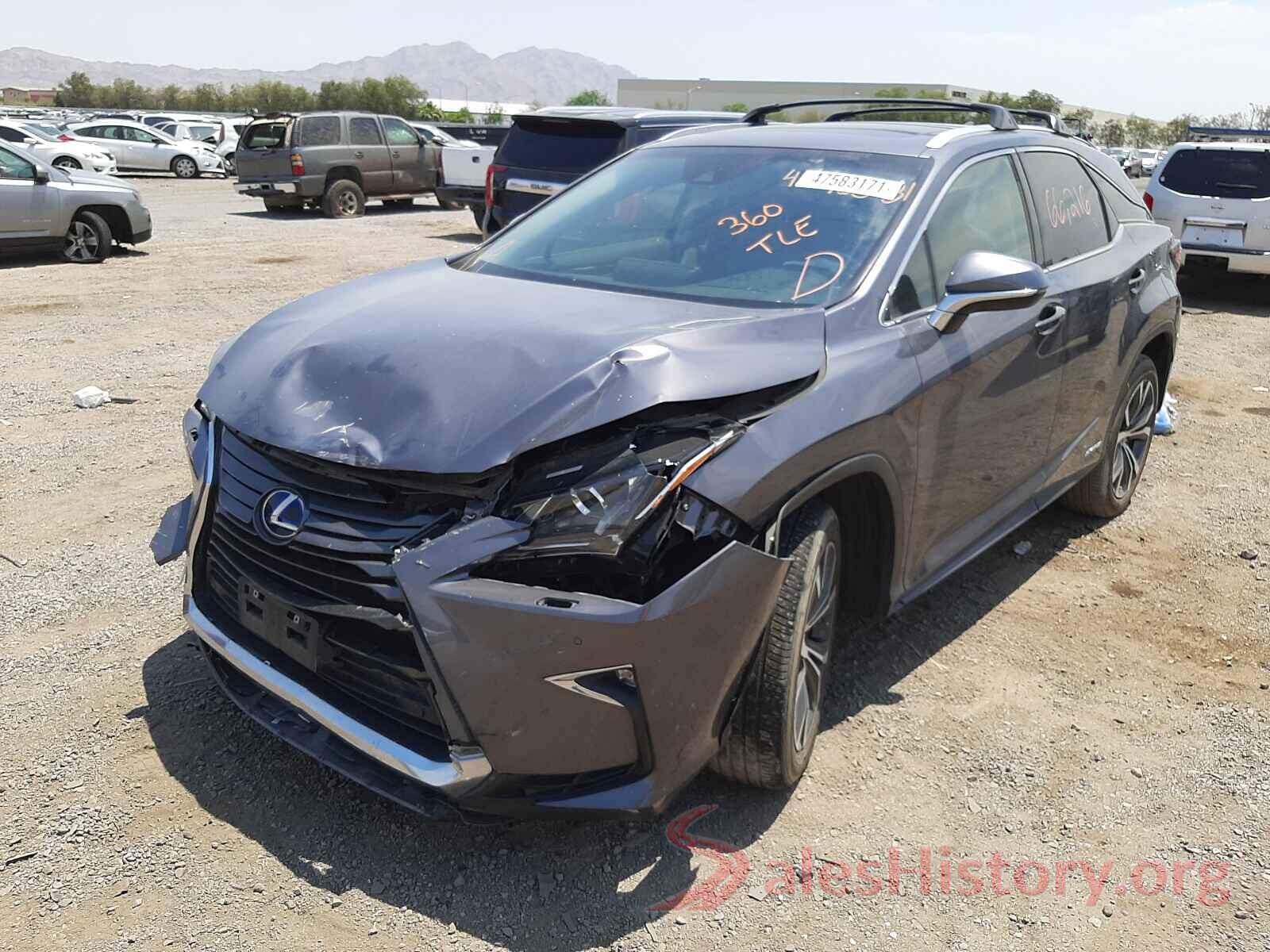 2T2BGMCAXHC011469 2017 LEXUS RX450