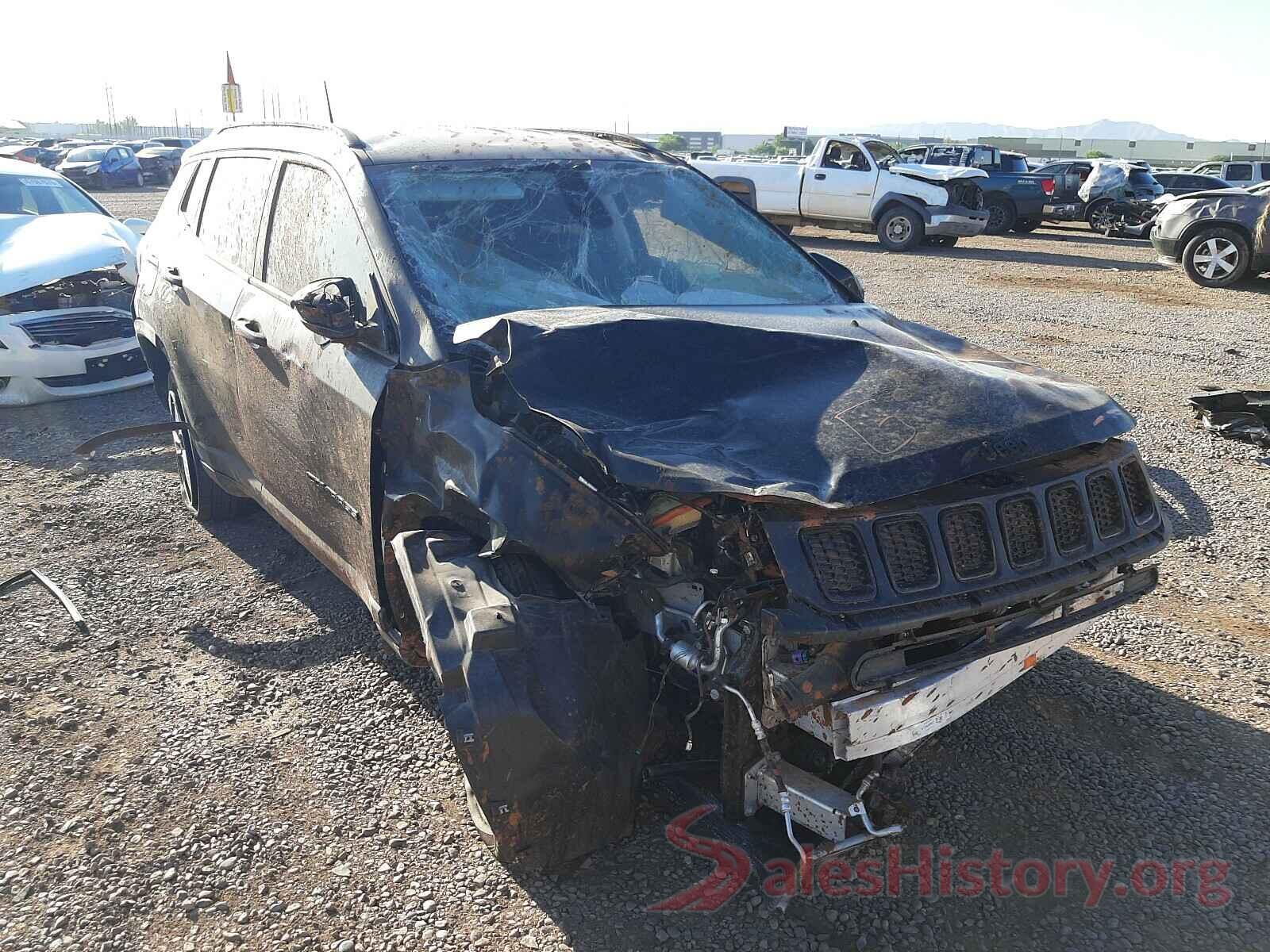 3C4NJDBB3KT599538 2019 JEEP COMPASS