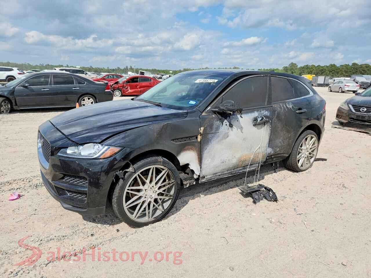 SADCJ2FX8LA648957 2020 JAGUAR F-PACE