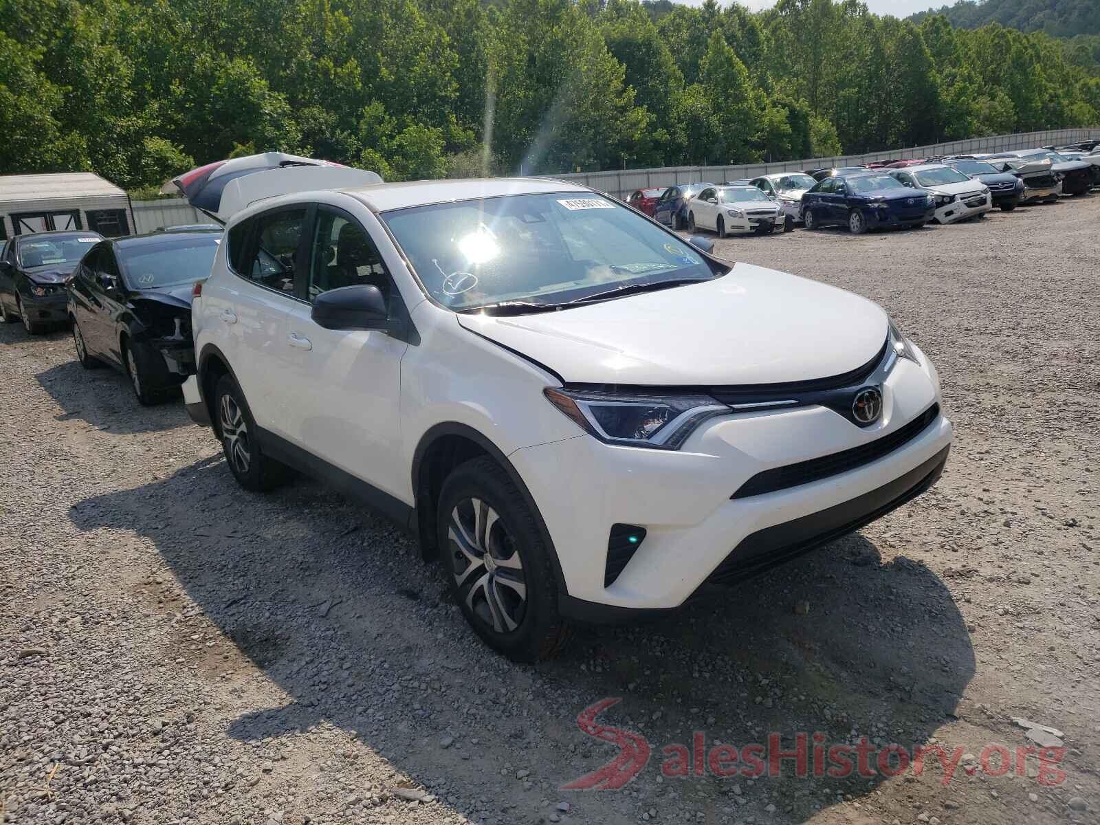 2T3BFREV3JW848709 2018 TOYOTA RAV4