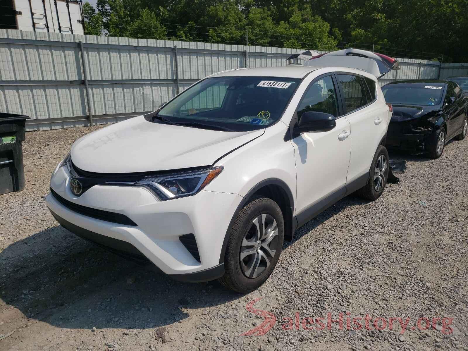 2T3BFREV3JW848709 2018 TOYOTA RAV4