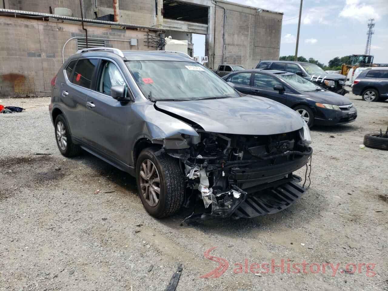 KNMAT2MT7JP506915 2018 NISSAN ROGUE