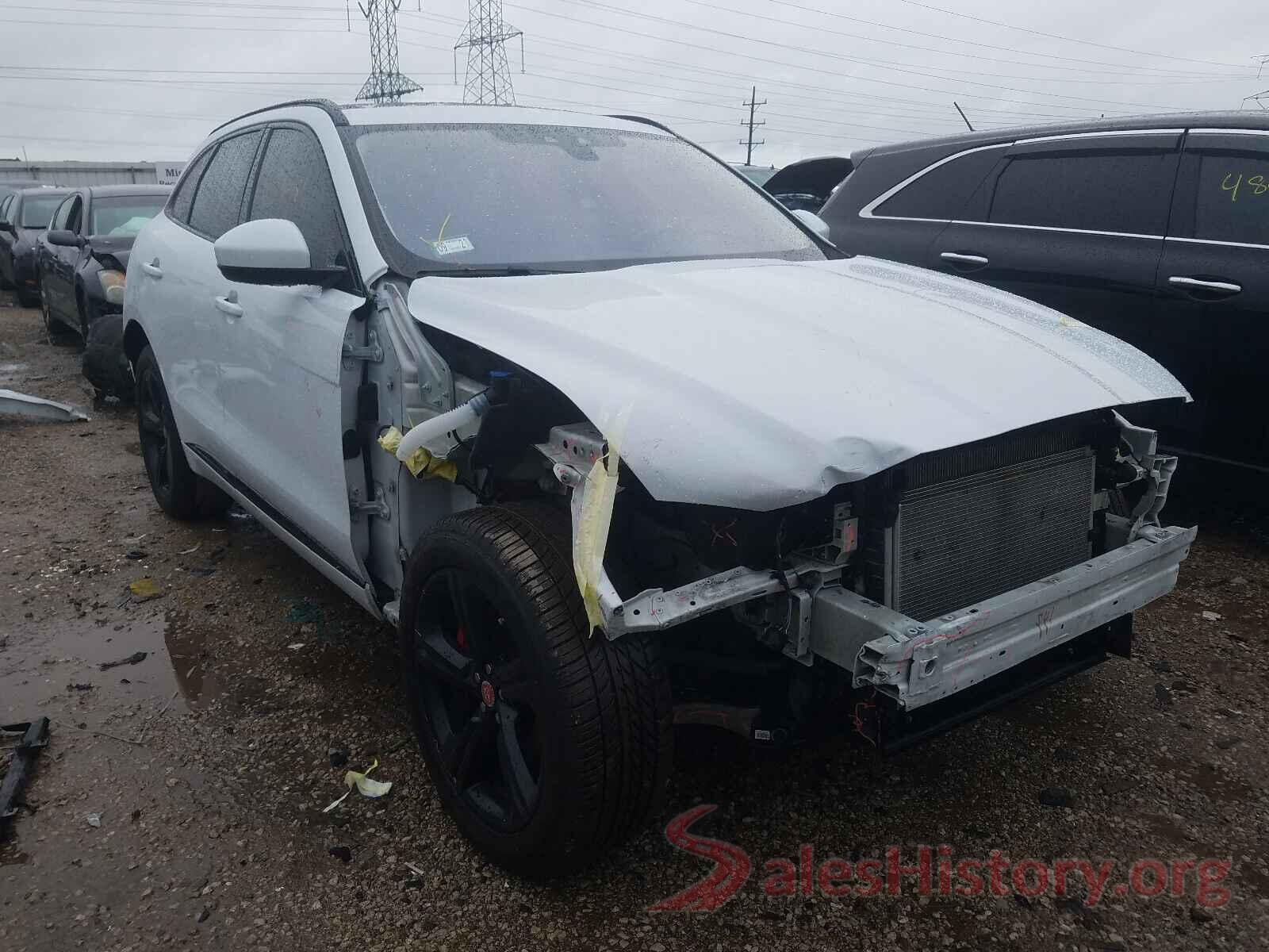 SADCM2BV2HA064671 2017 JAGUAR F-PACE