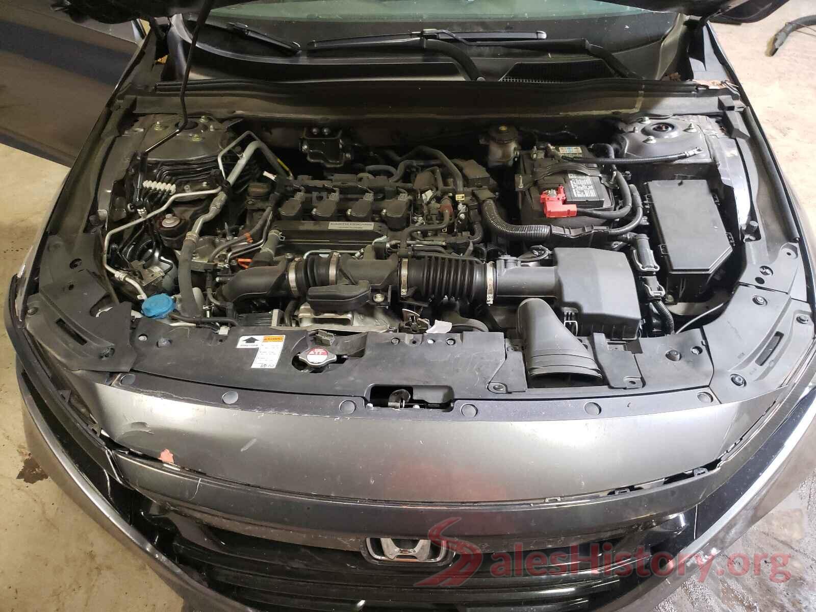 1HGCV1F32JA145981 2018 HONDA ACCORD