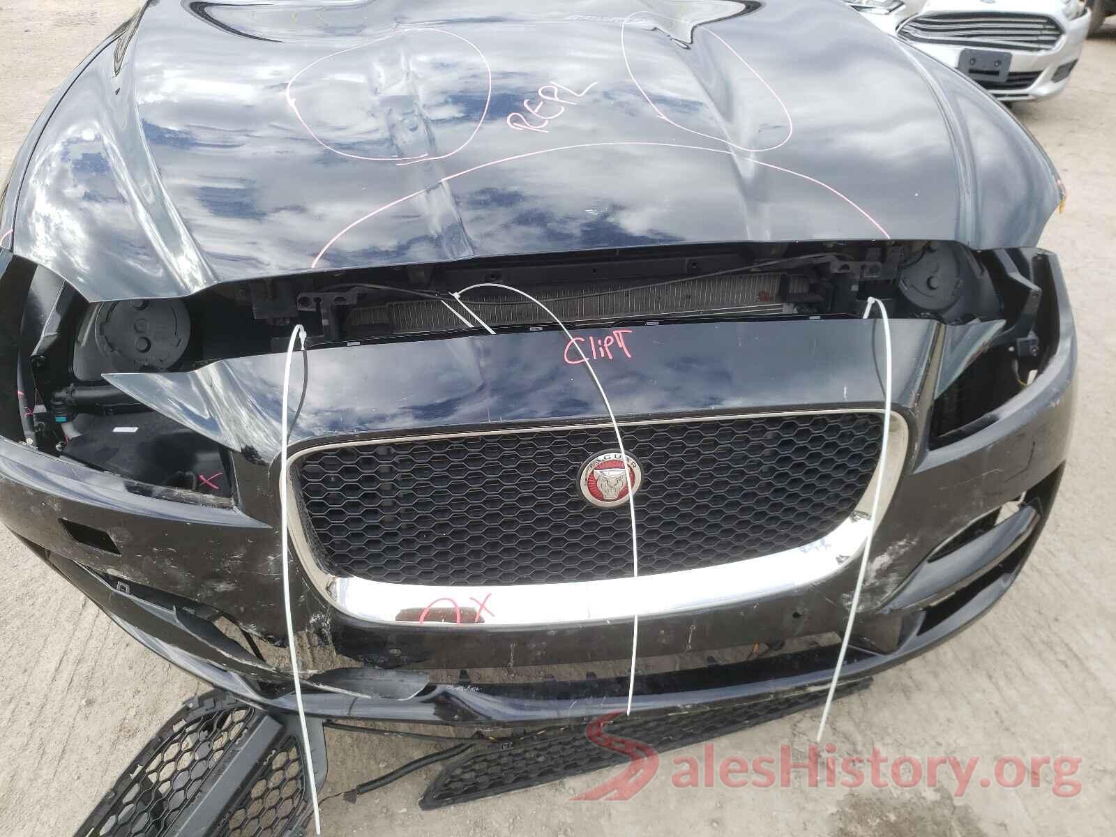 SADCK2GX2KA391319 2019 JAGUAR F-PACE