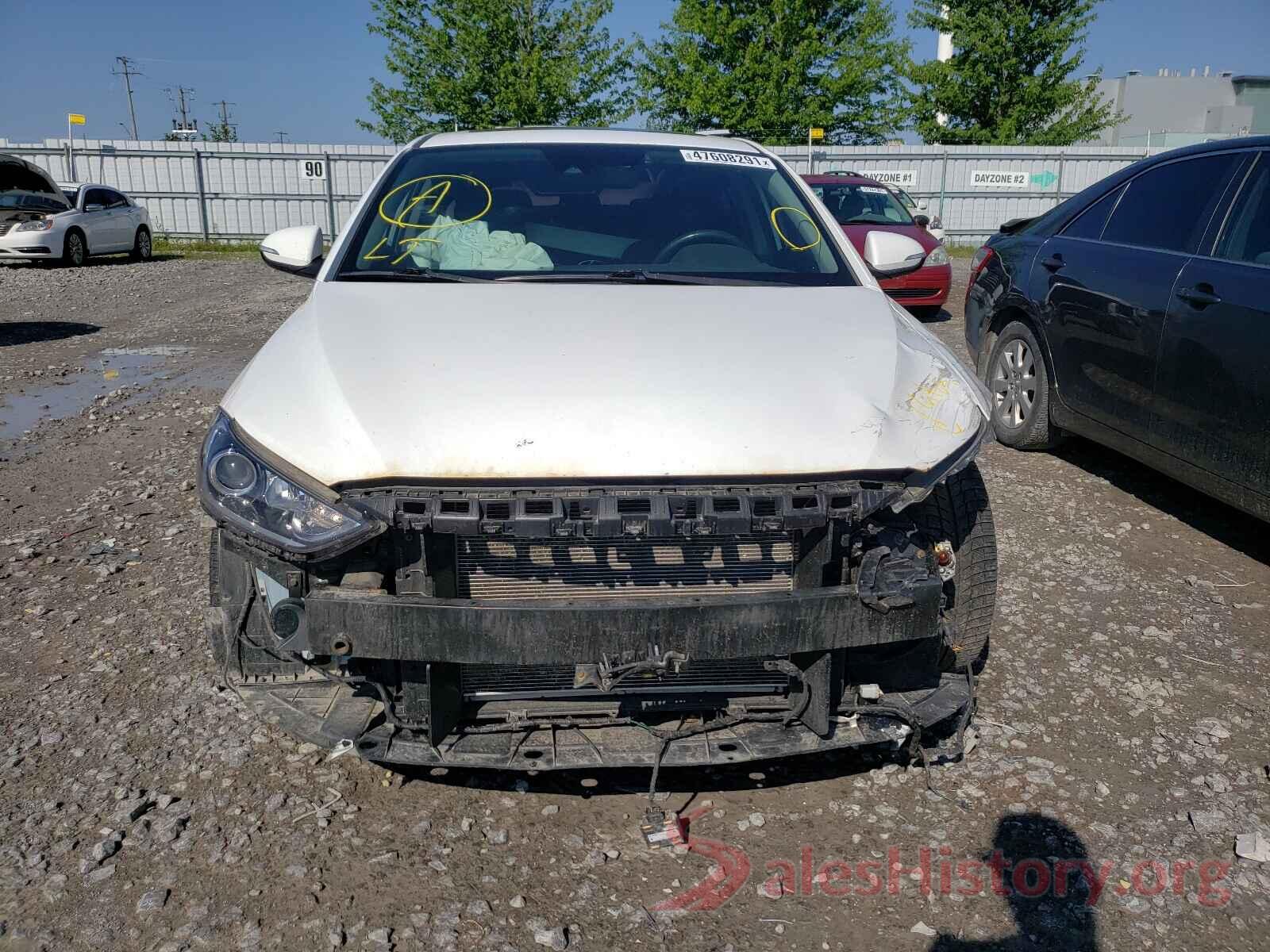 KMHD84LFXJU601990 2018 HYUNDAI ELANTRA