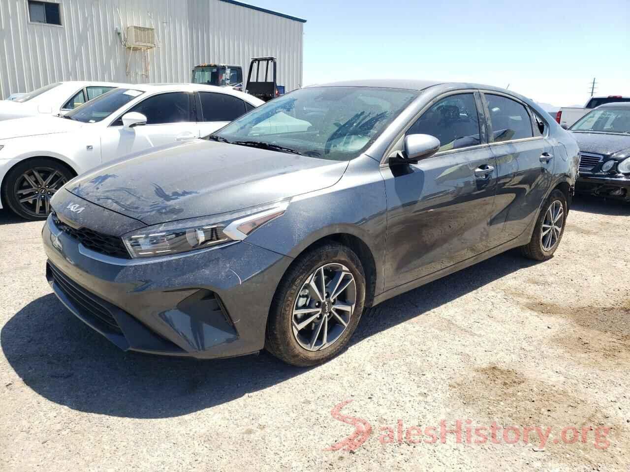 3KPF24AD1PE586416 2023 KIA FORTE