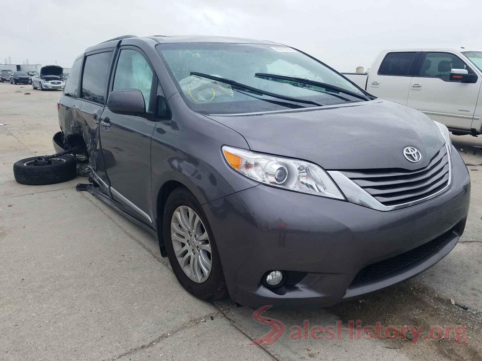 5TDYZ3DC7HS896563 2017 TOYOTA SIENNA