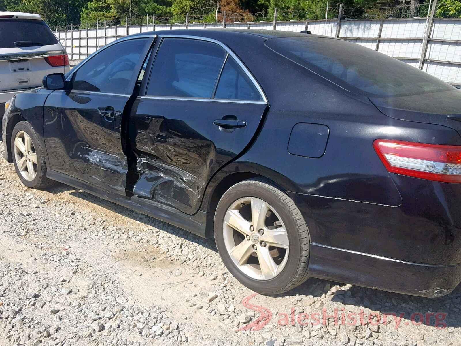 4T1BF3EK1BU216420 2011 TOYOTA CAMRY BASE