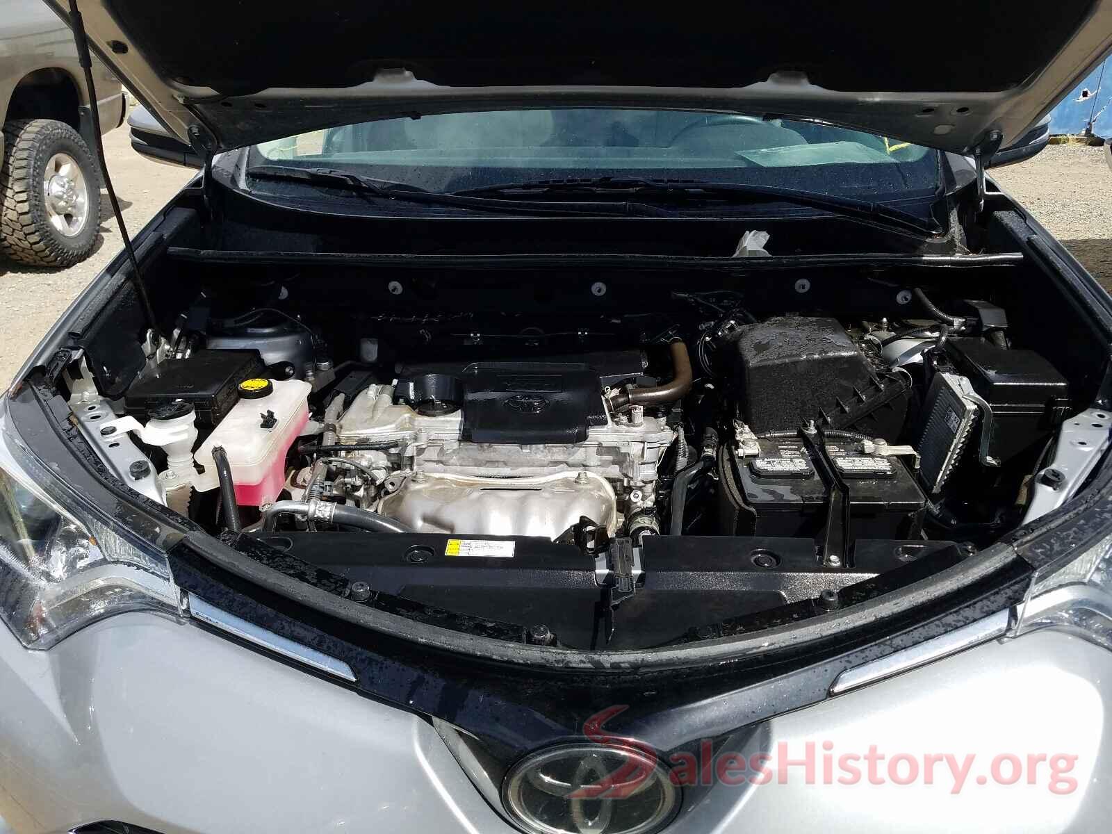 2T3RFREV0GW530411 2016 TOYOTA RAV4