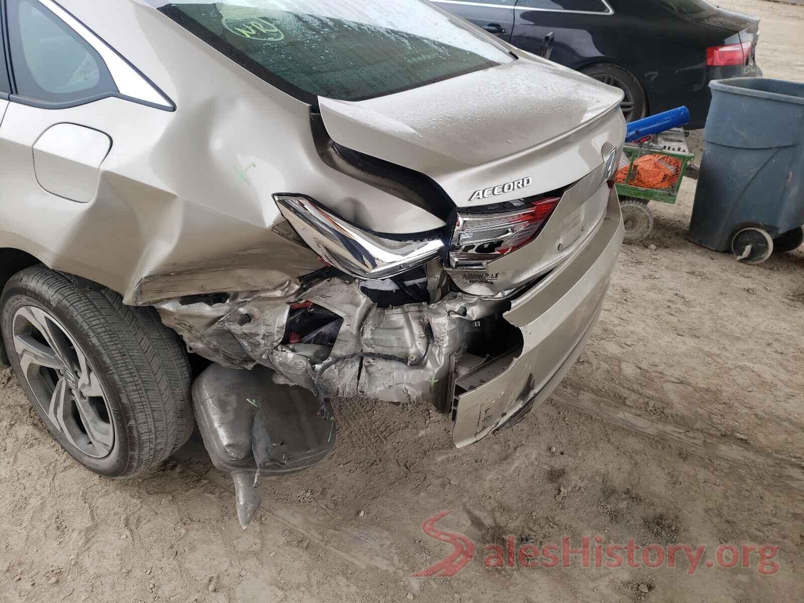 1HGCV1F41JA044181 2018 HONDA ACCORD