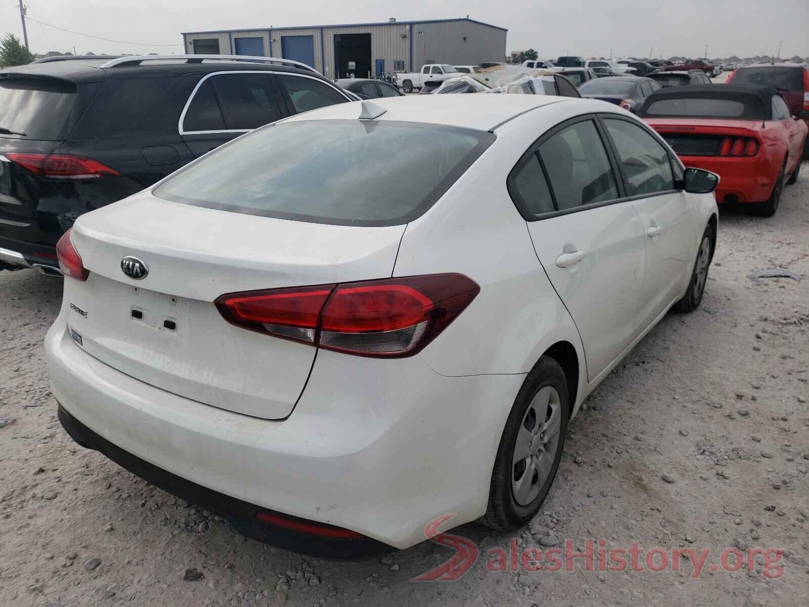 3KPFK4A76HE115082 2017 KIA FORTE