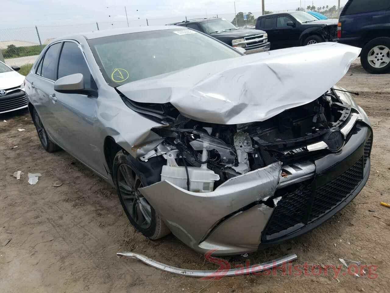 4T1BF1FK0HU644555 2017 TOYOTA CAMRY